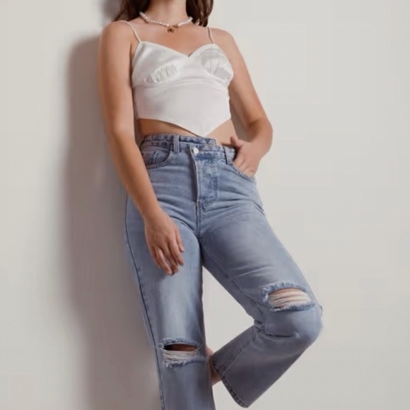 White lace-trim bustier top - Picture 2 of 7